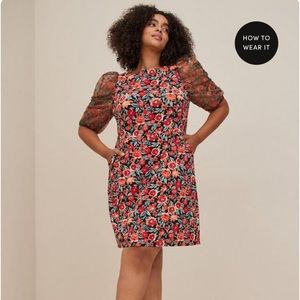 BNWT Torrid Floral Mini Scuba Crepe And Organza High Neck Puff Sleeve Dress